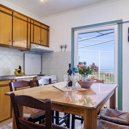 Nerissa Cottage - Skopelos Glossa Atheato Bagian luar foto