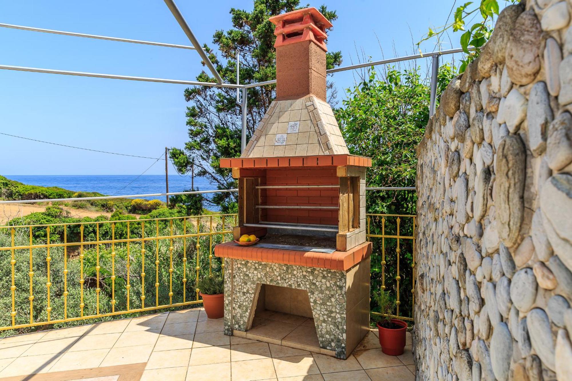 Nerissa Cottage - Skopelos Glossa Atheato Bagian luar foto