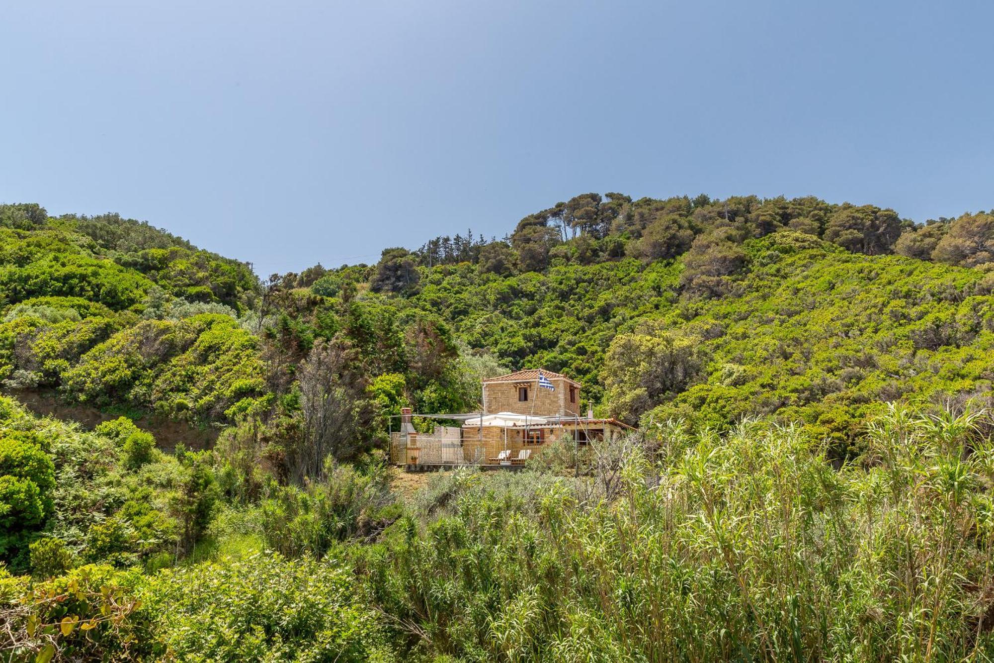 Nerissa Cottage - Skopelos Glossa Atheato Bagian luar foto
