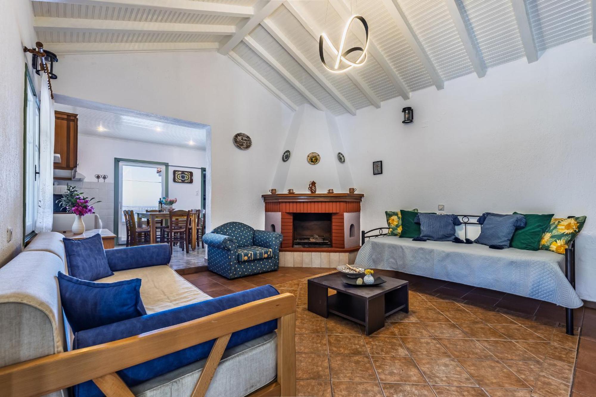Nerissa Cottage - Skopelos Glossa Atheato Bagian luar foto