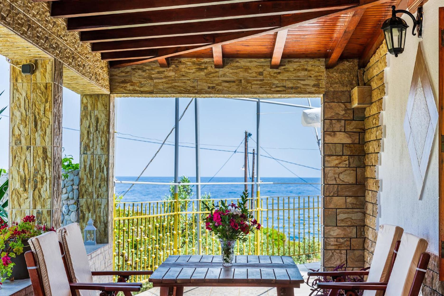 Nerissa Cottage - Skopelos Glossa Atheato Bagian luar foto